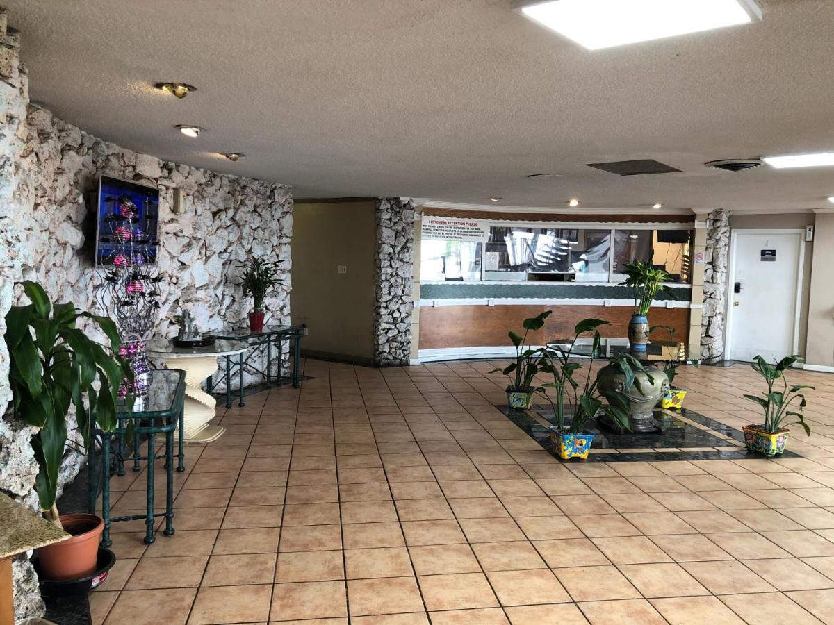 Western Inn Houston Exterior photo