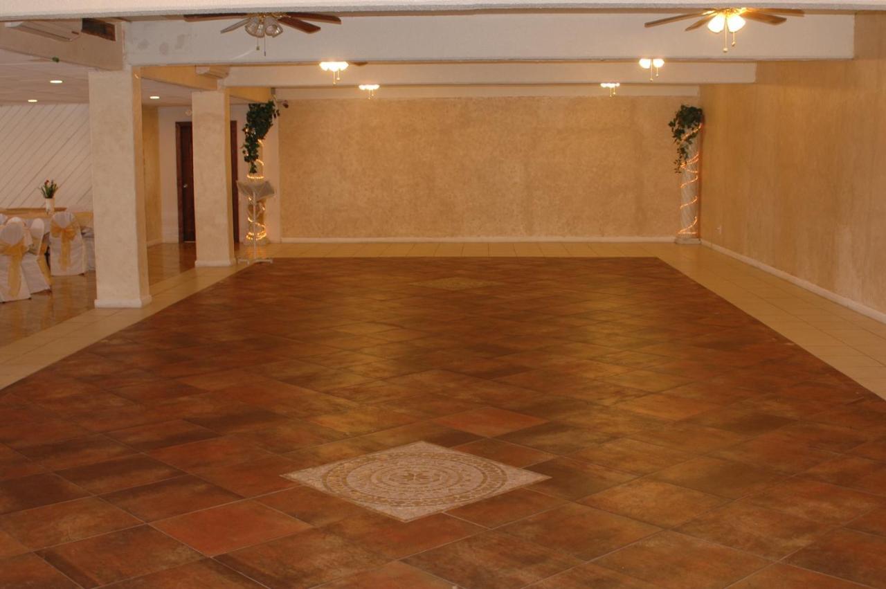 Western Inn Houston Exterior photo